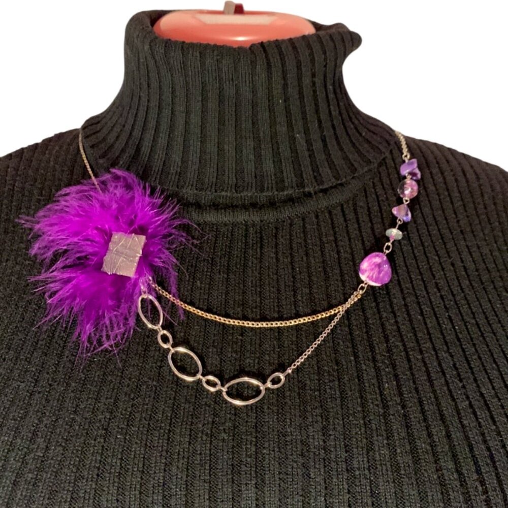 CREATION Asymmetric short necklace tile feather beads Purple fuchsia